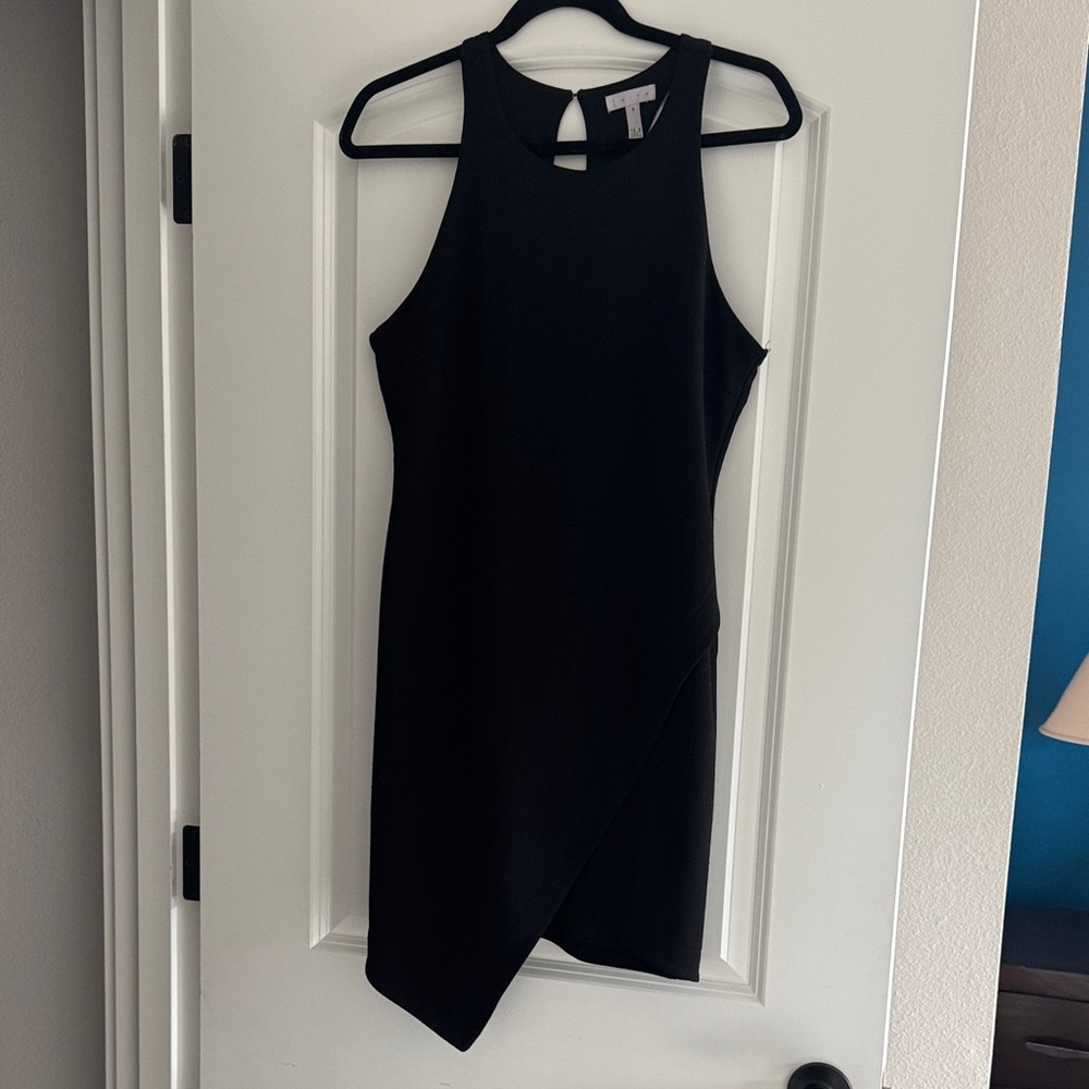 Elegant Black Sleeveless Dress